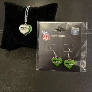 SEATTLE SEAHAWKS NECKLACE & EARRINGS SET, NEW